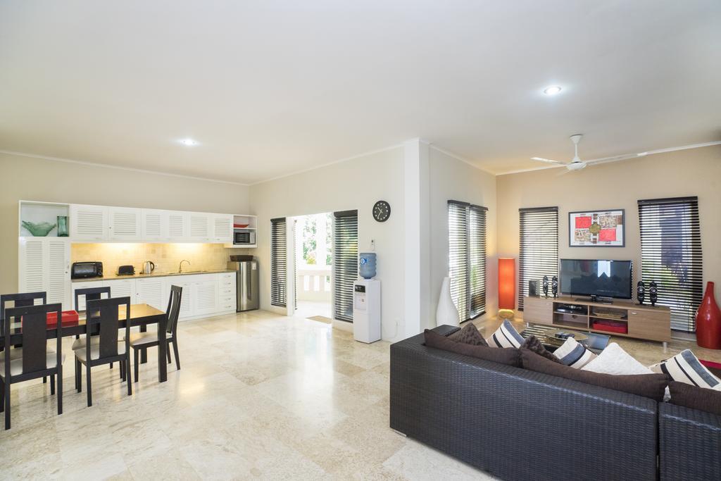 Beach Melati Apartments Legian  Ngoại thất bức ảnh