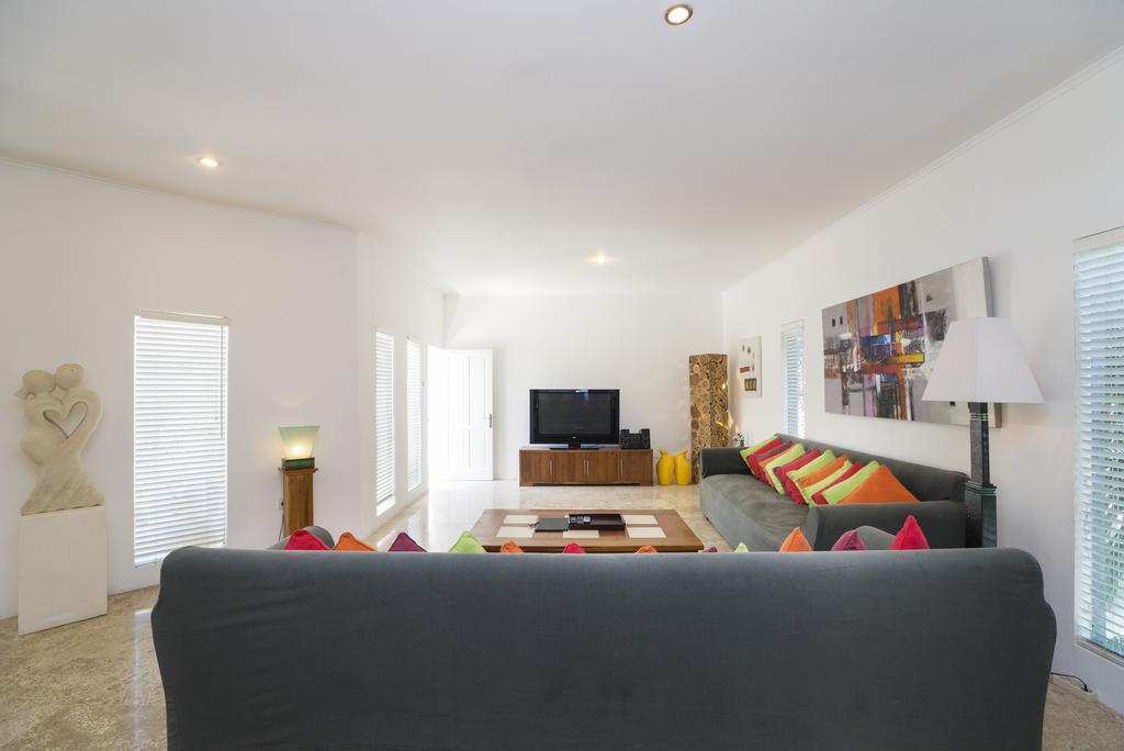 Beach Melati Apartments Legian  Ngoại thất bức ảnh